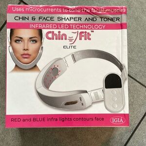Chin Fit Elite chin and face shaper and toner. Used once